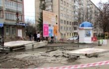 В Тернополе среди бела дня украли автобусную остановку (фото)