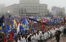 Участники вече приняли резолюцию о проведении акций протеста до победы