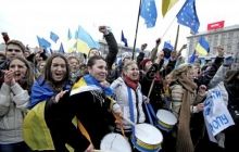 На Майдане Незалежности продолжается митинг сторонников ассоциации