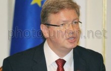 Фюле: угроза банкротства Украины не связана с Соглашением об ассоциации