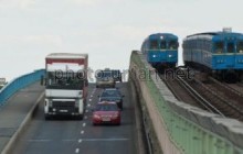 З 28 по 30 листопада рух транспорту на мосту Метро та Броварському проспекті обмежать