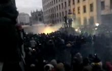 В оппозиции заявляют, что не имеют отношения к штурму АП