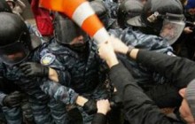 Провокації на Євромайдані влаштовували «Братство» і «Свобода» - Азаров