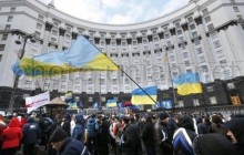 Азаров считает, что повод для уличных протестов исчерпан