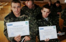 Військові моряки, які плануються до звільнення, отримали дипломи менеджерів по персоналу