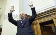 Азаров сказал, что не устраивает власть в ассоциации с ЕС