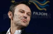 Вакарчук закликав молодих зламати стіни, які побудувало старше покоління