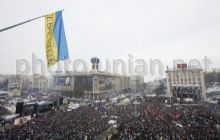 Митингующие завершили акцию под ЦИК и вернулись на Майдан Незалежности
