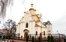 Керуючий справами УПЦ освятив храм на честь святителя Феодосія Чернігівського