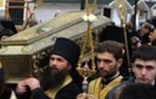 Києво-Печерській лаврі передали 53-кілограмову срібну раку з перстом першомученика Стефана