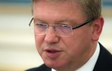 Фюле: Угроза банкротства Украины не связана с Соглашением об ассоциации