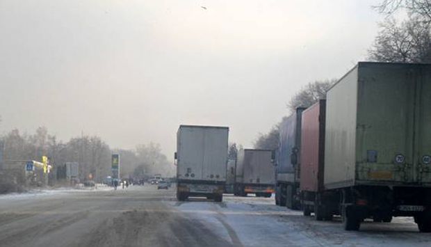 Міліція відкрила справу за блокування дороги Львів-Краковець Міліція відкрила справу за блокування дороги Львів-Краковець