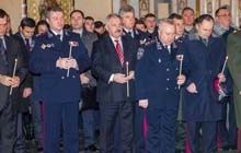 Архієпископ Августин: Церква молиться за всіх, хто береже мир і спокій громадян