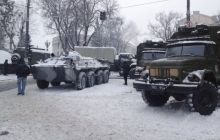 Євромайдан збираються повністю зачистити, з навколишніх офісів евакуюють людей - соцмережі