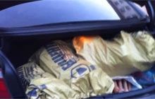 Нардеп Ляшко привіз мітингувальникам каски і бити