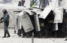 У Азарова запевнили, що на нараді Кабміну питання введення НС не обговорювалося