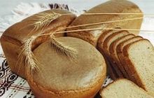 В Одеській області рятувальники розвозять хліб до заблокованих снігопадом сіл