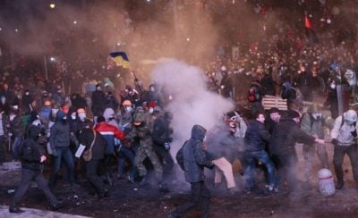 Фото В стычках на Грушевского появились первые пострадавшие 19 января 2014