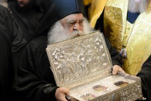 Игумен монастыря святого Павла архимандрит Парфений возглавляет греческую делегацию