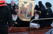 Дары волхвов в Севастополе: за 15 часов святыне поклонились 100 тыс. горожан и 500 моряков