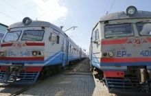 Водій маршрутки, що потрапила під потяг на переїзді на Сумщині, залишився живий