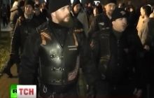 СМИ: В Украине формируются две полузаконные армии