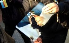 За сожжение фото Пшонки и Захарченко открыто дело