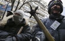 Митингующие мешали пожарным проехать к ВР