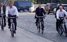 Пограничники подтвердили бегство Добкина и Кернеса из Украины