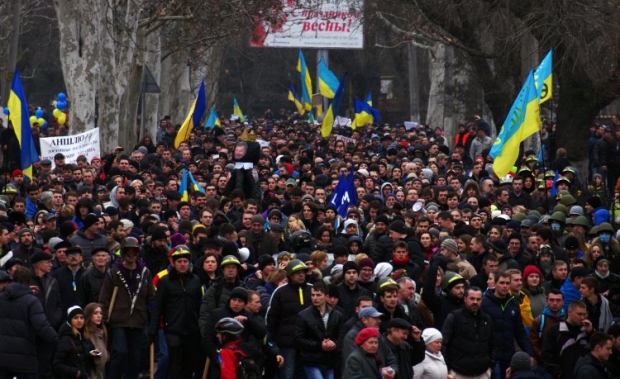 Многочисленные митинги прошли в регионах, которые "нуждаются в защите российских военных" 