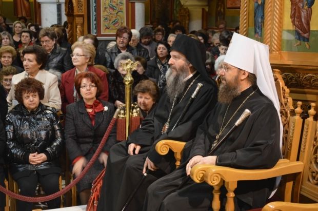 Керуючий справами УПЦ взяв участь в інтронізації митрополита Еладської Православної Церкви (фото) Керуючий справами УПЦ взяв участь в інтронізації митрополита Еладської Православної Церкви (фото)