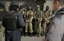 В МВД предупредили "Правый сектор", что время на сдачу оружия истекло