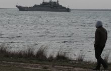 В Крыму российские военные захватили два украинских корвета