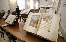Японська IT-компанія оцифрує понад 80 тисяч книг із Ватиканської бібліотеки