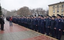 У Луганську 800 міліціонерів провели мовчазну акцію на підтримку Авакова