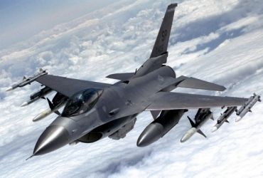 F-16 против Су: хто переможе у бою та у чому головні відмінності