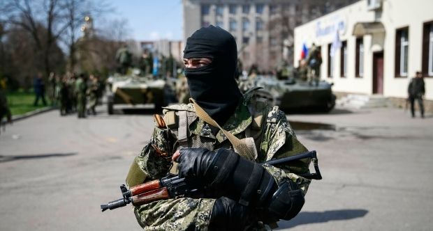Военных разоружил россисйкий спецназ / REUTERS