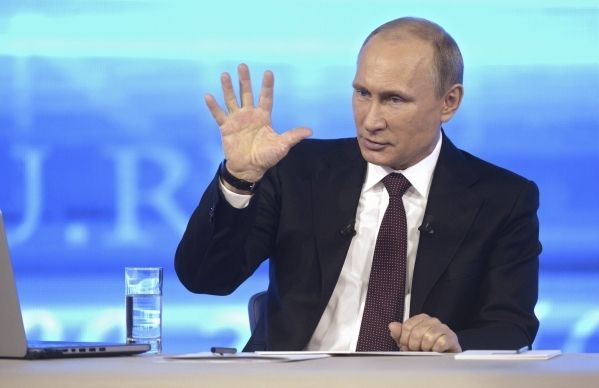 Путин считает, что использование армии против народа на востоке Украины – преступление / REUTERS