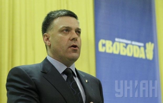 Oleh Tyahnybok first appeared in Verkhovna Rada in 2002