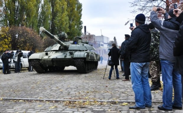 Military exercises with combat vehicles to take place in Kyiv today