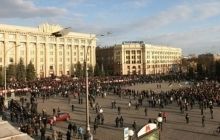 В Харькове из-за Антимайдана закрыты станции метро на площади Свободы