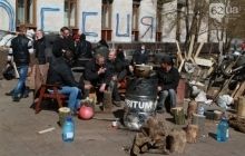 Міліція залишила Донецьку ОДА сепаратистам
