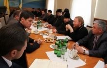 Представники УПЦ взяли участь у круглому столі «Співпраця влади і Церкви - запорука спокою, миру та безпеки на Київщині»