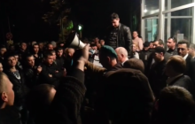 На пяти шахтах Ахметова началась забастовка - горняки требуют повышения зарплат