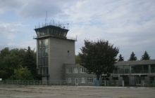 Терористи зняли облогу з аеродрому в Краматорську