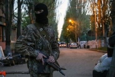 Терористи у Слов'янську готують криваву провокацію, вже збирають російських журналістів - Тимчук