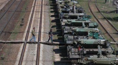 Россия перестала отдавать Украине технику из Крыма / Фото УНИАН Россия перестала отдавать Украине технику из Крыма / Фото УНИАН