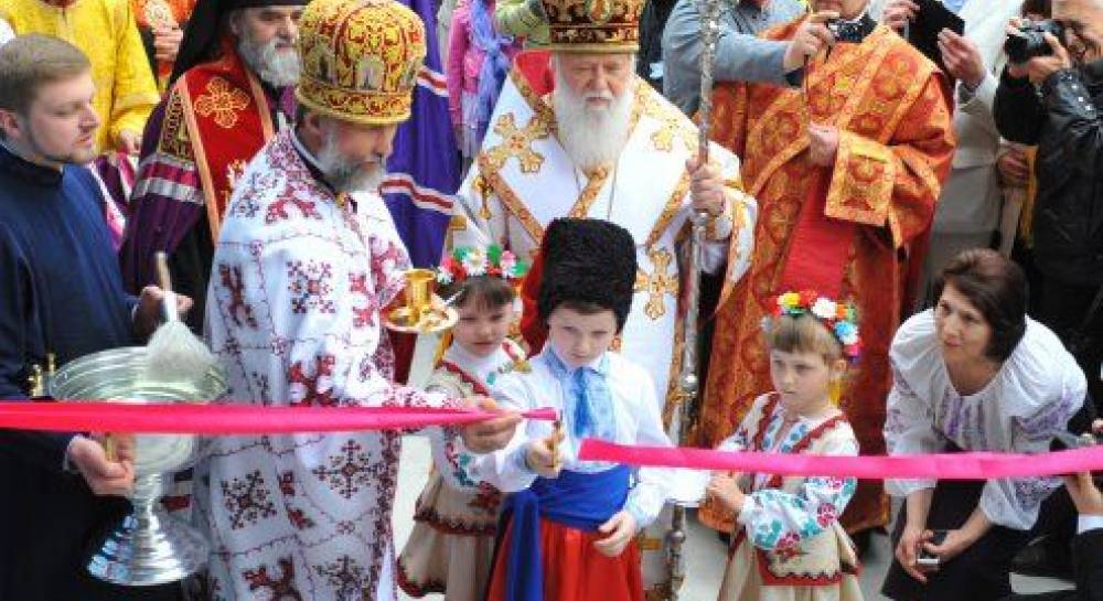 У Житомирі глава УПЦ КП відкрив недільну школу (фоторепортаж)