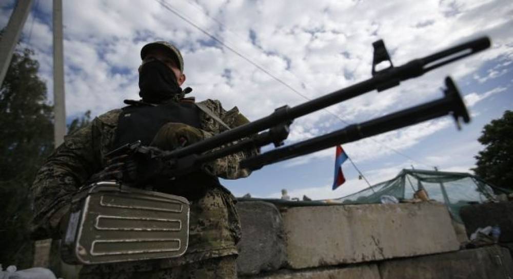 Terrorists attack column of ATO forces and shoot down APC, there are ...