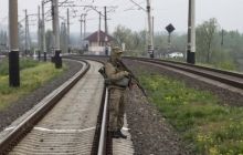 В Славянске террористы парализовали движение поездов